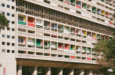 GARAGE SECURISE A LOUER - LE CORBUSIER — photo du bien