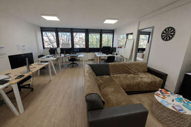 Bureau 3 pièces 143000 €