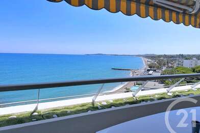 Appartement 3 pièces 2500 €