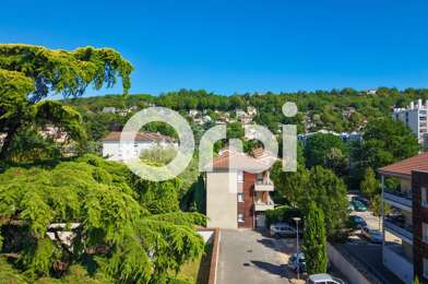 Appartement 3 pièces 235950 €