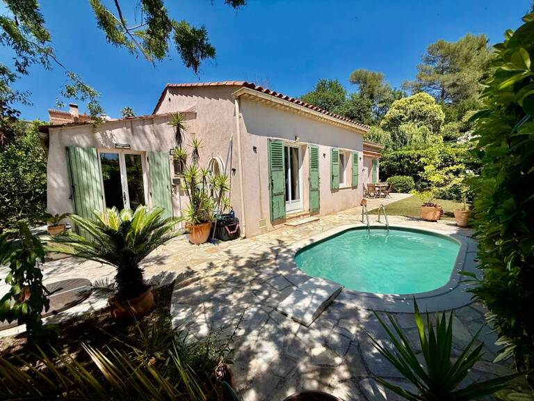 LA COLLE SUR LOUP Villa 101 m2 de plain-pied 4 Pièces Piscine — photo 1