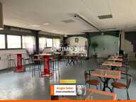 Murs et fonds de commerce - restaurant - salle de spectacle - appartement type 3 - atelier/garage - 450 m² - Saint-Pierre — photo 2