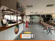 Murs et fonds de commerce - restaurant - salle de spectacle - appartement type 3 - atelier/garage - 450 m² - Saint-Pierre — photo 3