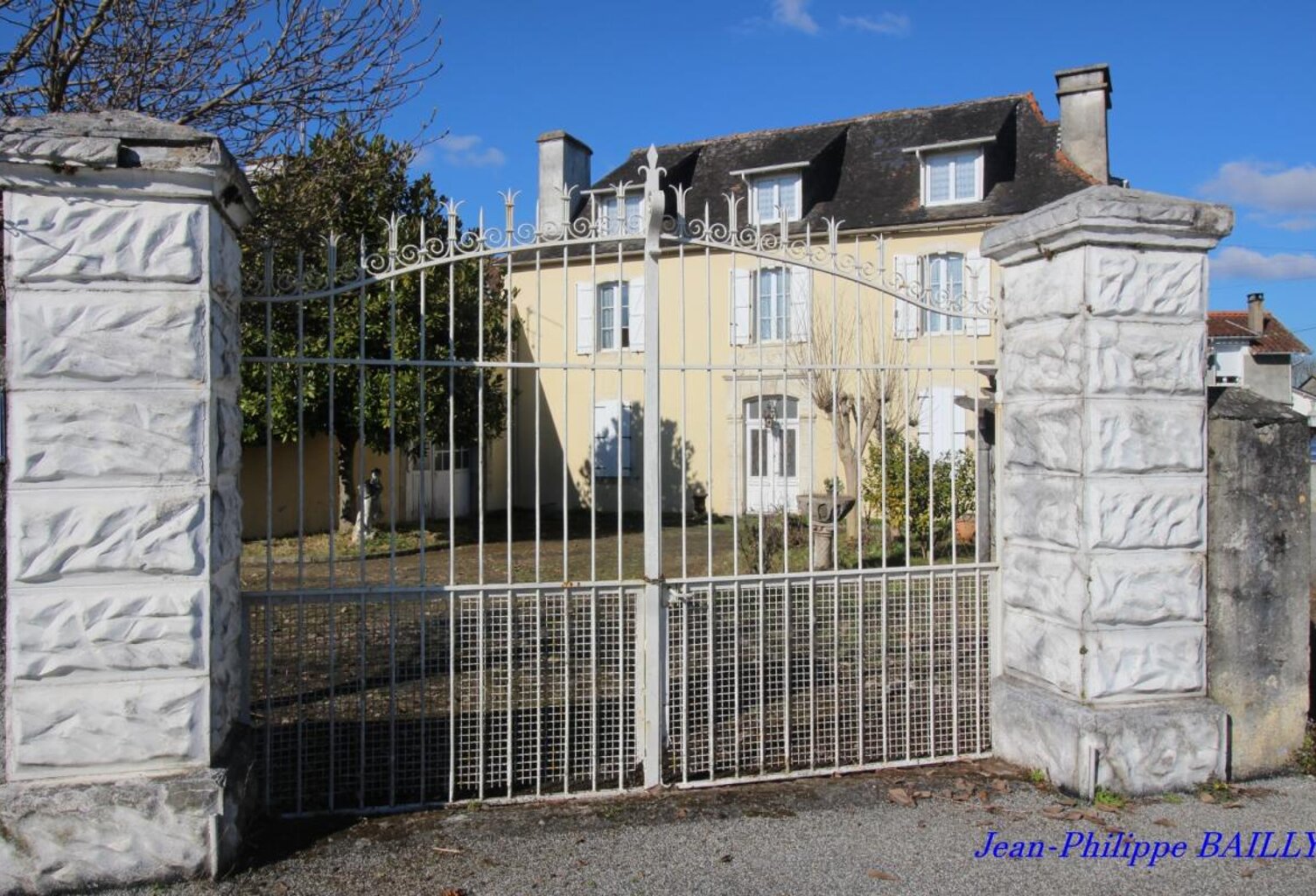 Maison à vendre 6 pièces, 200m². BENEJACQ (64) — photo 1