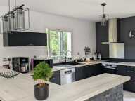 Maison familiale 127m² - 4 chambres - Terrain 1200m² - Piscine — photo 2