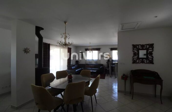 Valence Victor Hugo - VILLA CONTEMPORAINE DE 145 m² AVEC DEUX LO — photo 3