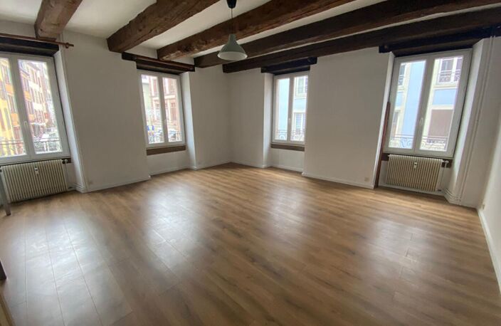 Vieille ville, Charmant appartement T3 de 63M2 — photo 2