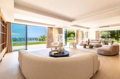 Maison  12600000 €