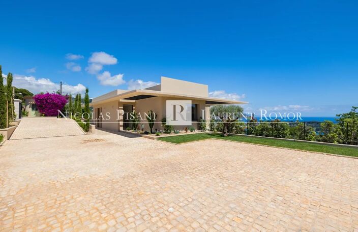 A VENDRE VILLA - VUE MER - 5 CHAMBRES - PISCINE - RÉNOVÉ - STATI — photo 4