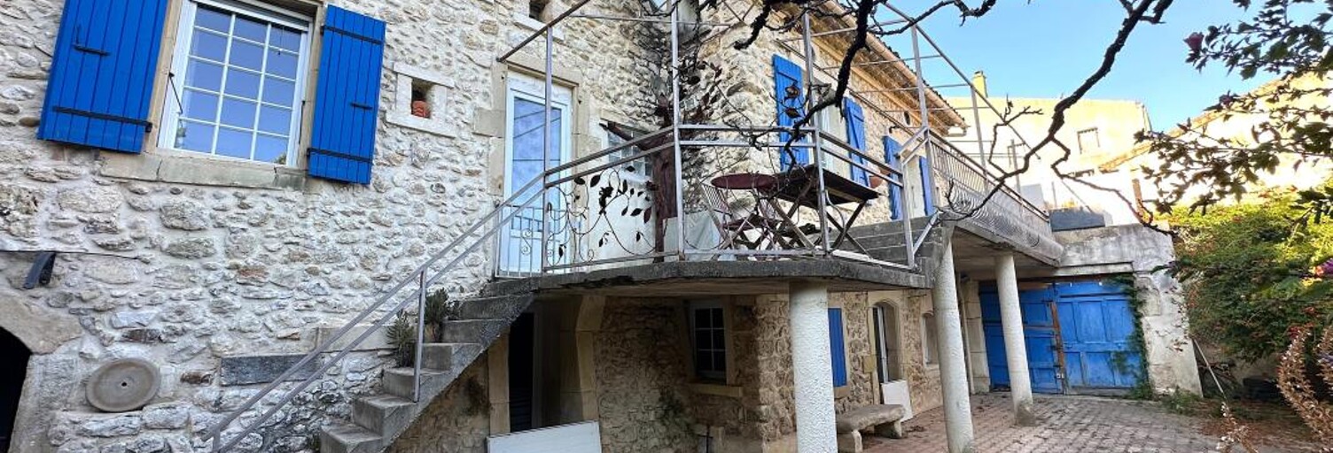 Maison 9 Pièces 225 m² à vendre à Les Granges-Gontardes (26290)