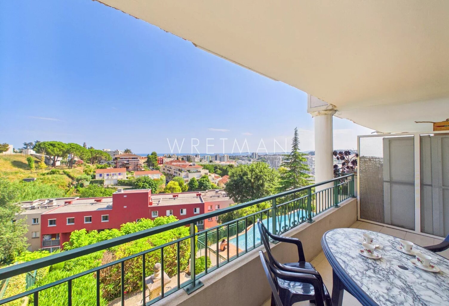Appartement 3 pièces avec terrasse et vue mer – Nice Corniche Fl — photo 1