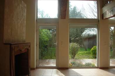 Maison 6 pièces 1650 €