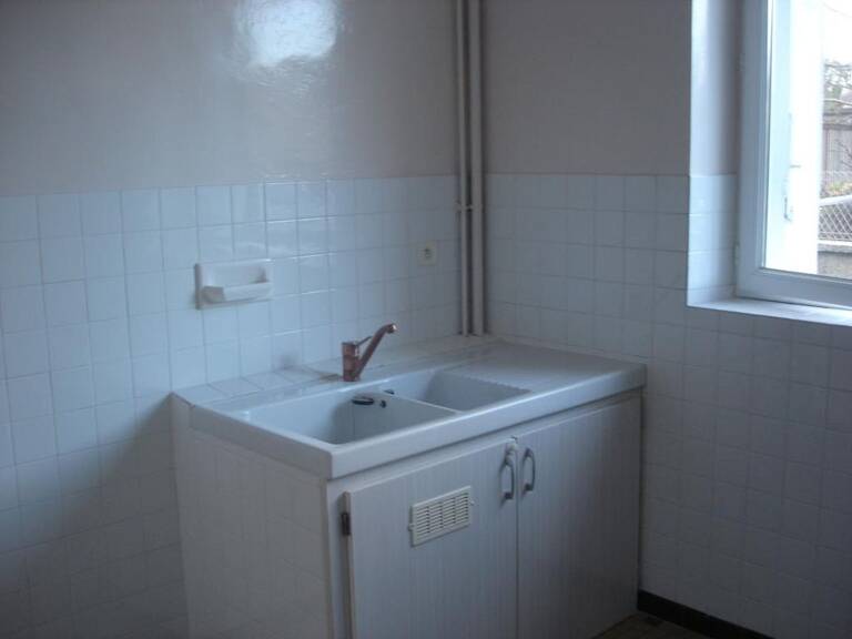Appartement de 75m2 à louer sur Assat — photo 1