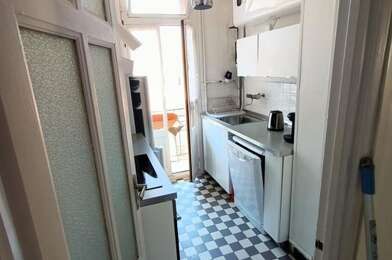 Appartement 3 pièces 860 €