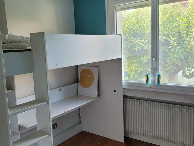 Chambre de 10m2 à louer sur Bron — photo du bien