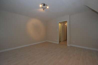 Appartement 1 pièces 900 €