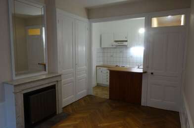 Appartement 2 pièces 710 €