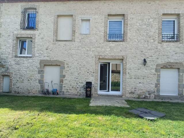 Maison de 135m2 à louer sur Vrigny — photo du bien