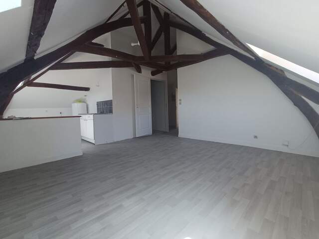 Appartement de 35m2 à louer sur Mouy — photo du bien