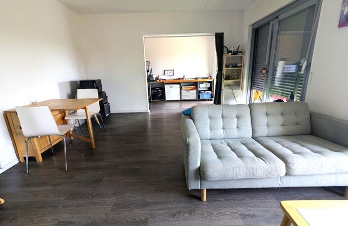 T4 avec balcon et 2 places de parking — photo 2