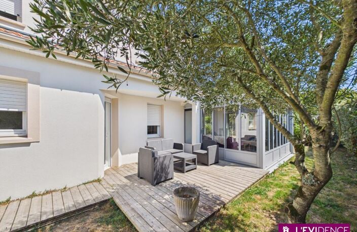 Villa familiale 155 m² avec piscine, 6 chambres, Le Guezy, La Baule" — photo 3