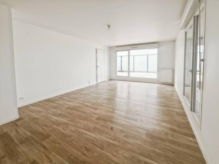 Appartement À Vendre — photo 1