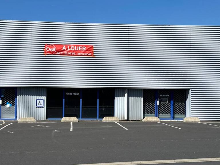 Bien Commercial À Louer — photo 1