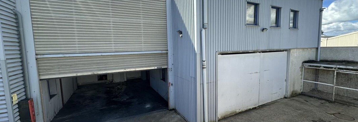 Local industriel  151 m² à louer à Saint-Flour (15100)