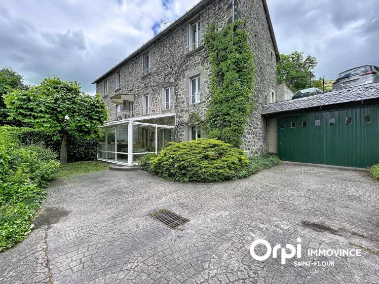 Ensemble immobilier de caractère - Commune de Neussargues — photo 1