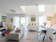 Exclusivité Orpi – Duplex 4 pièces avec ascenseur et deux places de parking — photo 2
