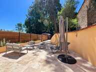 Un duplex de caractère T5 au sein de l'ancien Domaine de la Sablière, bénéficiant d'un jardin privatif de près de 500 m² — photo 3