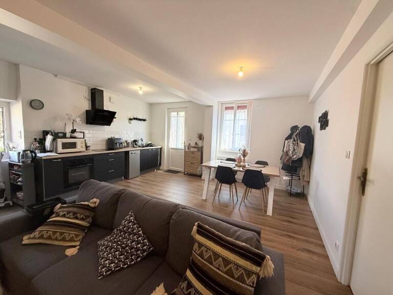 À louer – Maison de ville rénovée de 64 m² – Aire-sur-l'Adour — photo 1