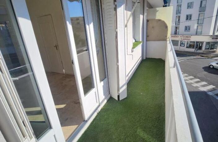 Appartement À Vendre — photo 3