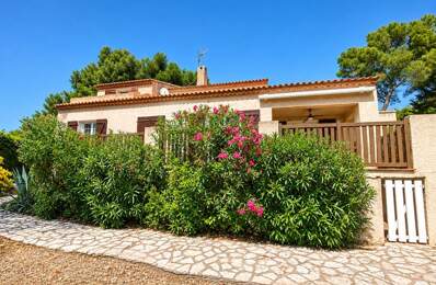 Maison À Vendre type 5 175 m² 1079 m² de terrain secteur le brusc — photo du bien