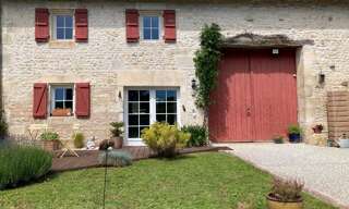 Maison 5 Pièces 136 m² à vendre à Écoyeux (17770)