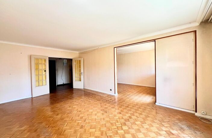 Appartement À Vendre — photo 2
