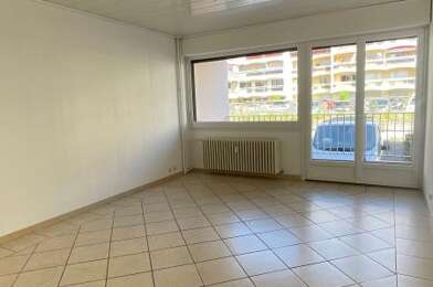 Appartement 3 pièces 1260 €