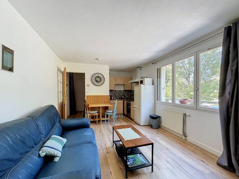 À vendre T2 libre avec parking — photo 1