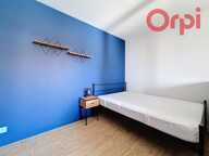 RIOM Centre ville, studio rénové et lumineux vendu en location meublé, Idéal investisseur ! — photo 4