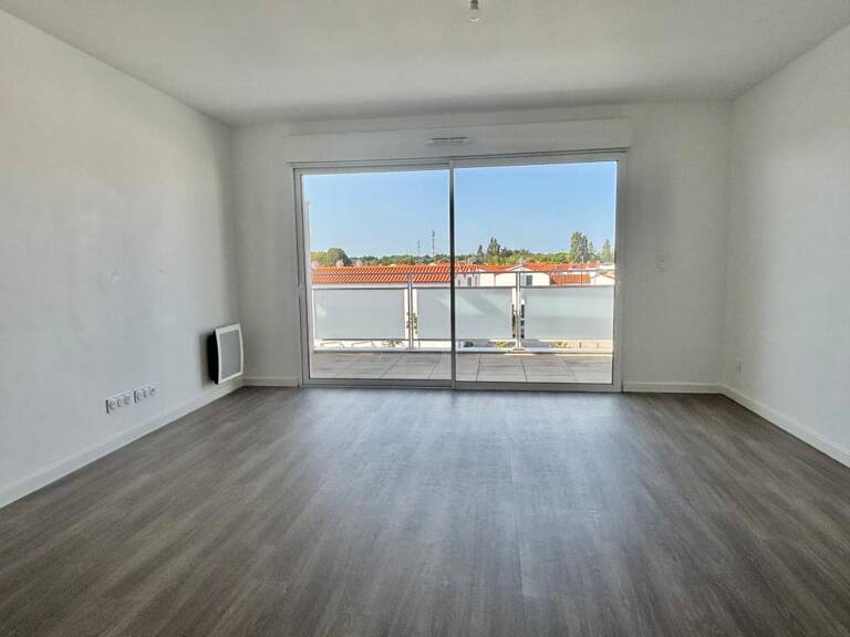 Appartement À Vendre — photo 1