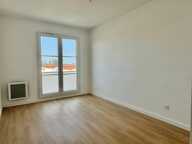 Appartement À Vendre — photo 2