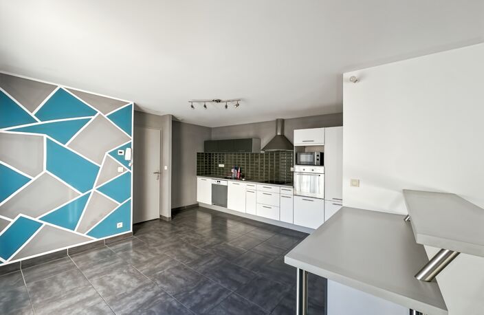 Maison à vendre à LA ROCHELLE, 4 pièces, 107m2 avec cour, dépendance et cave — photo 4