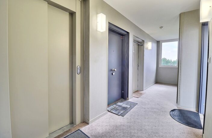 Appartement 2 pièces à vendre à Sainte-Geneviève-des-Bois – Dernier étage avec ascenseur – Résidence récente de 2015 — photo 3
