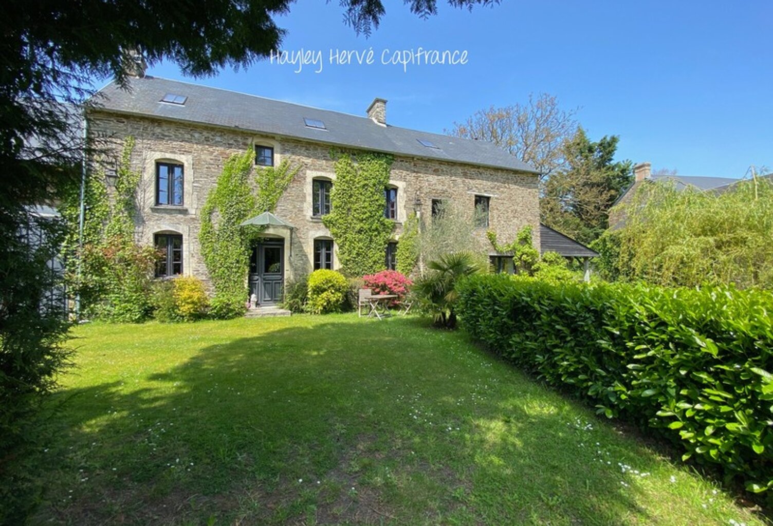 Propriété en pierre entièrement rénovée avec maison d'amis — 284 m², 2 ha, 20 min de Bayeux (14) — photo 1