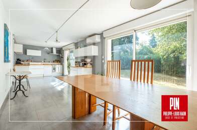 Maison 7 pièces 349900 €