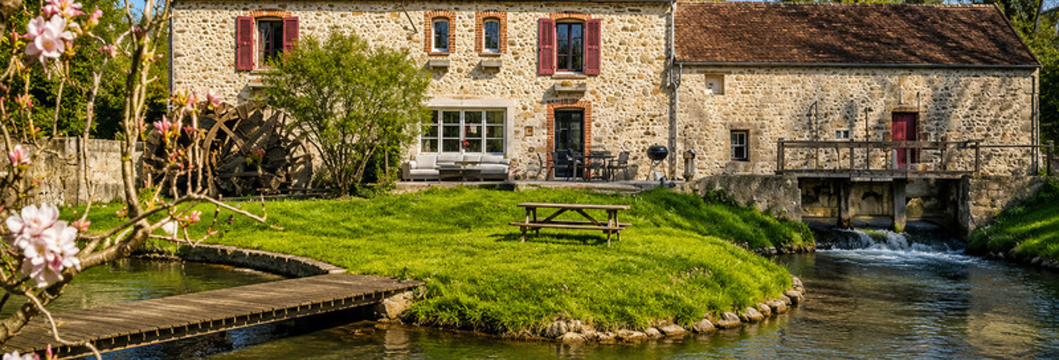 Maison 7 Pièces 242 m² à vendre à Dormelles (77130)