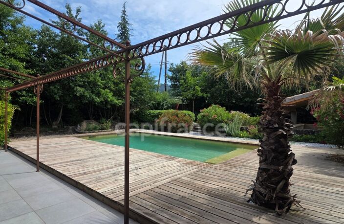 Maison à vendre de 200 m² avec piscine – Piégros-la-Clastre (26) — photo 2