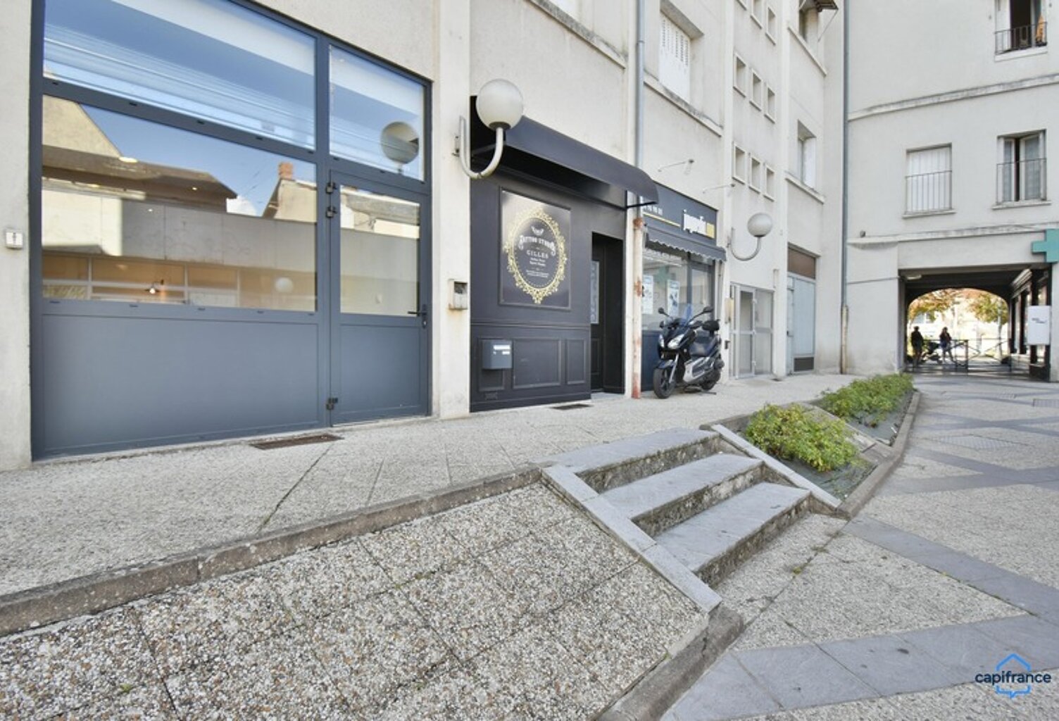 Local/bureau à vendre ROMORANTIN LANTHENAY (41) — photo 1