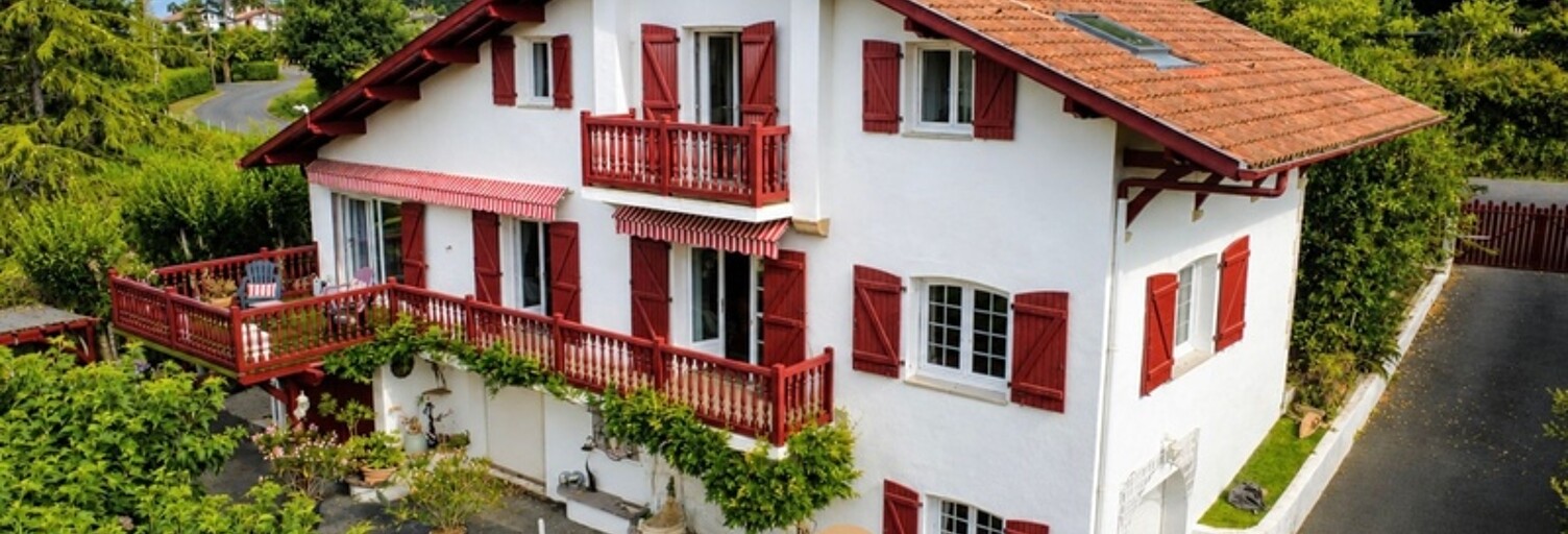 Maison 9 Pièces 235 m² à vendre à Ustaritz (64480)