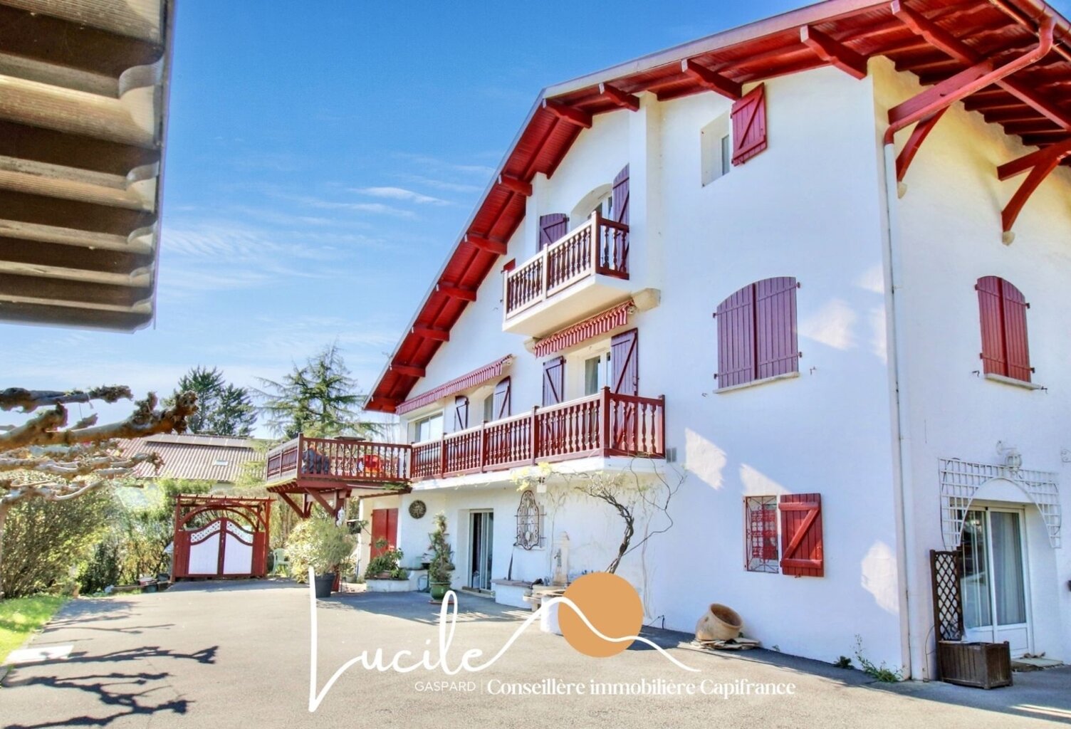 Maison basque avec vue panoramique sur les Pyrénées – Un véritable coup de cœur ! USTARITZ (64) — photo 1